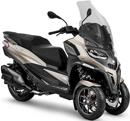 Piaggio-MP3-2022 02.jpg